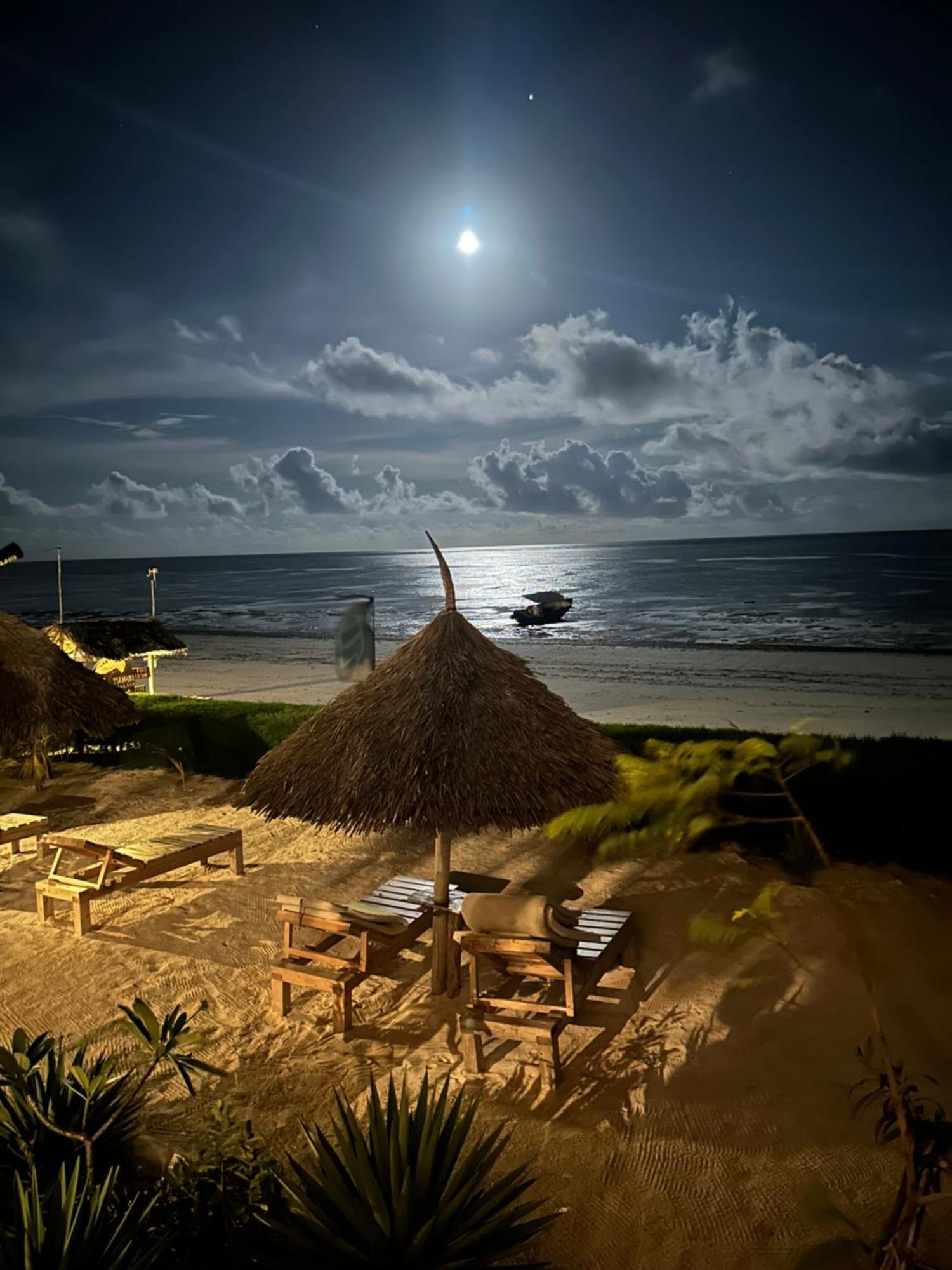 Tsunami Village Bwejuu Zewnętrze zdjęcie